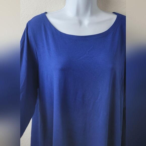 EILEEN FISHER Asymmetrical Hem Top - Picture 3 of 7